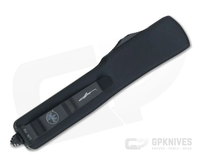 Microtech UTX-70 T/E Signature Carbon Fiber Top Damascus Tanto OTF Automatic Knife 149-16CFS 2 Microtech UTX-70 T/E Signature Carbon Fiber Top Damascus Tanto OTF Automatic Knife 149-16CFS - Image 2